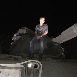 Meet your Posher, Fernando